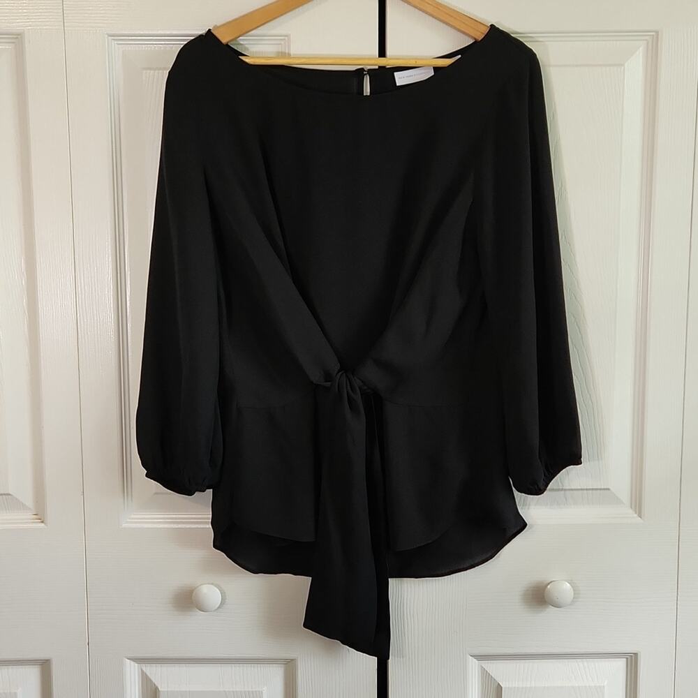 New York & Company Women's Black Long Sleeve Lightweight Tie Front Blouse Size M